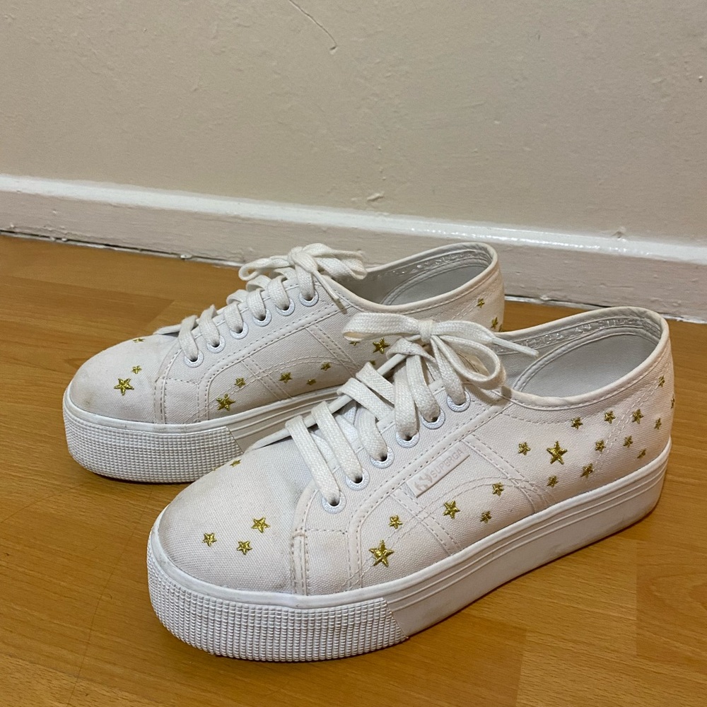 Superga 2790 white platform sneakers with gold star embroidery - sz 39 (8.5)